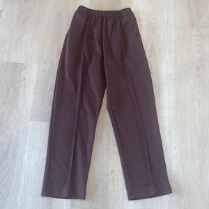 Brown stretch trousers